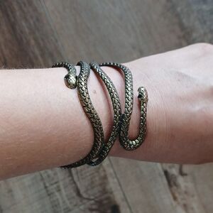 💟Gold Snake Wrap Bracelet